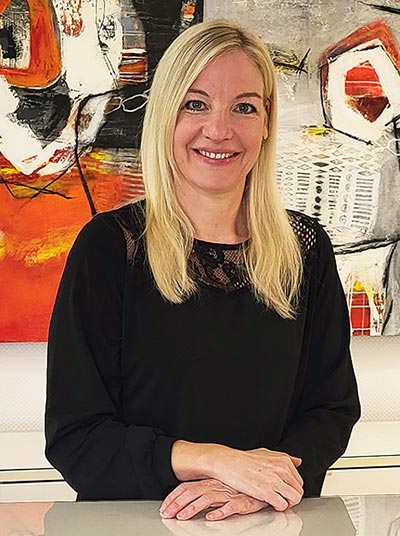 Nadja Hiller